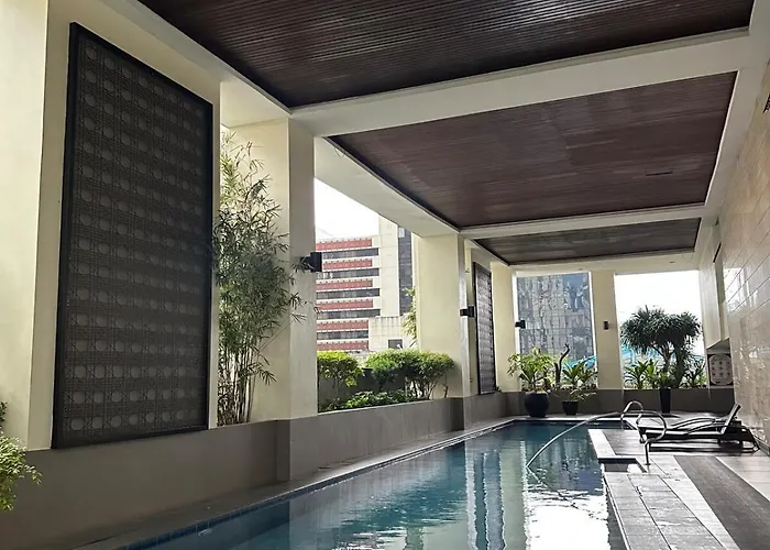 Spacious In Mosaic Tower No Balcony Apartment Manila